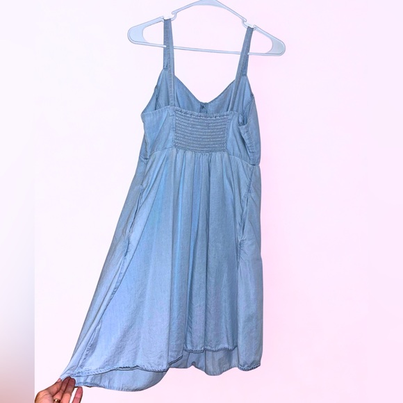 Old Navy | Maternity Chambray Dress with Pockets | Size XS - Picture 2 of 4